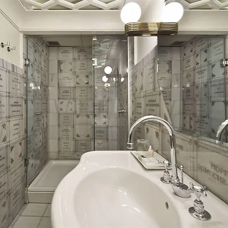 The Galata 4*