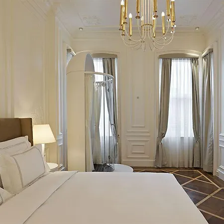 The Galata 4*
