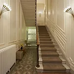 The Galata 4*