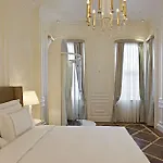 The Galata 4*